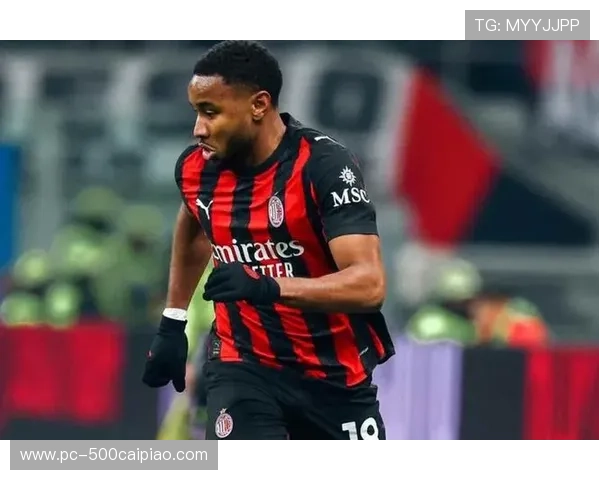 恩昆库明确表态:从未考虑离开AC米兰,专注为球队贡献力量 恩昆库明确表态:从未考虑离开AC米兰,专注为球队贡献力量